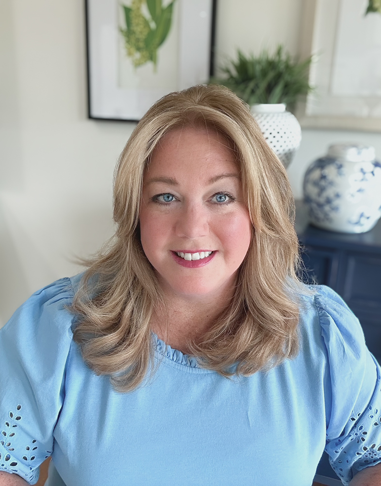 headshot 1 Real Estate and Interior Design Leslie Anne Home
